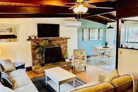 Blue Door Cottage 12 Miles To Yosemite Bbq آوكهيرست المظهر الخارجي الصورة